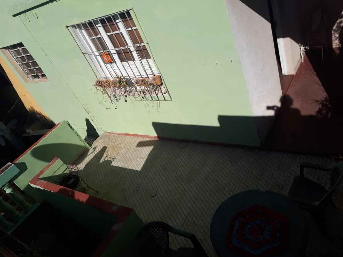 Hostel Jabuticaba 贝洛哈里桑塔 外观 照片